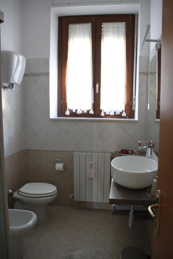 Casa Elena Daire Assisi Dış mekan fotoğraf
